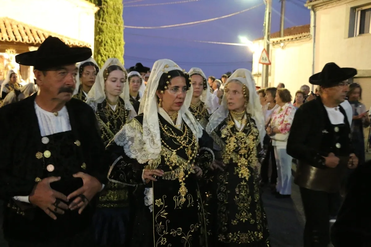 Villavieja de Yeltes homenajea a su patrona la Virgen de los Caballeros / CORRAL