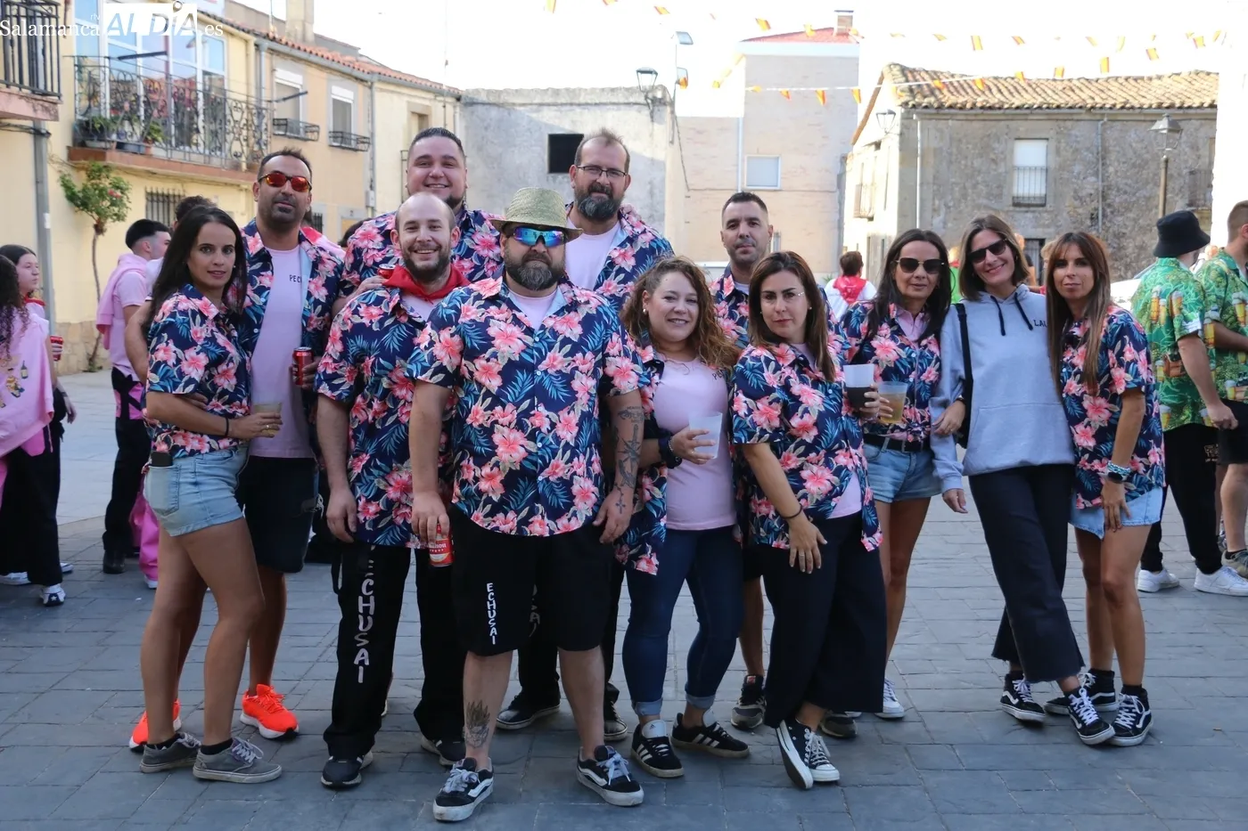 La peña S/N enciende la mecha de las fiestas en Pereña de la Ribera con un pregón salido del corazón / CORRAL 