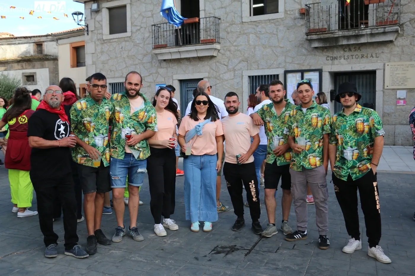 La peña S/N enciende la mecha de las fiestas en Pereña de la Ribera con un pregón salido del corazón / CORRAL 