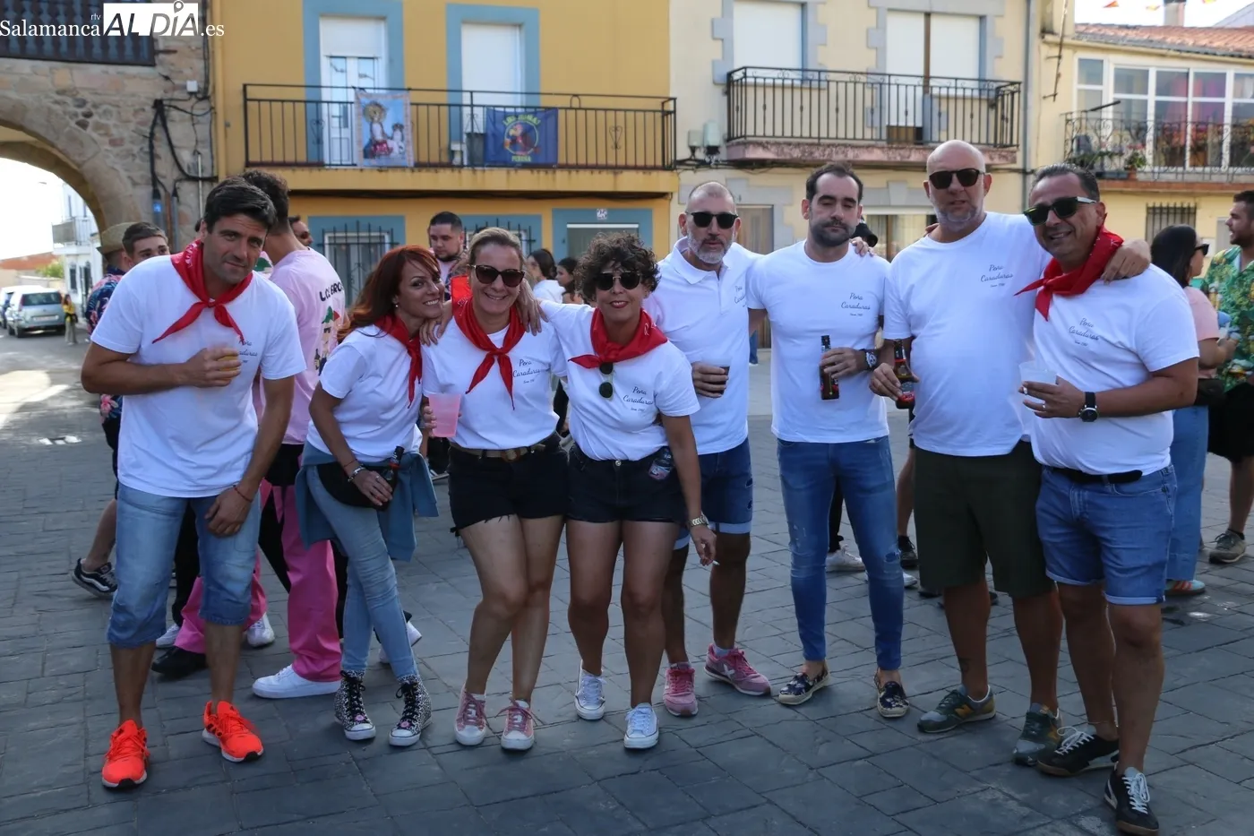 La peña S/N enciende la mecha de las fiestas en Pereña de la Ribera con un pregón salido del corazón / CORRAL 