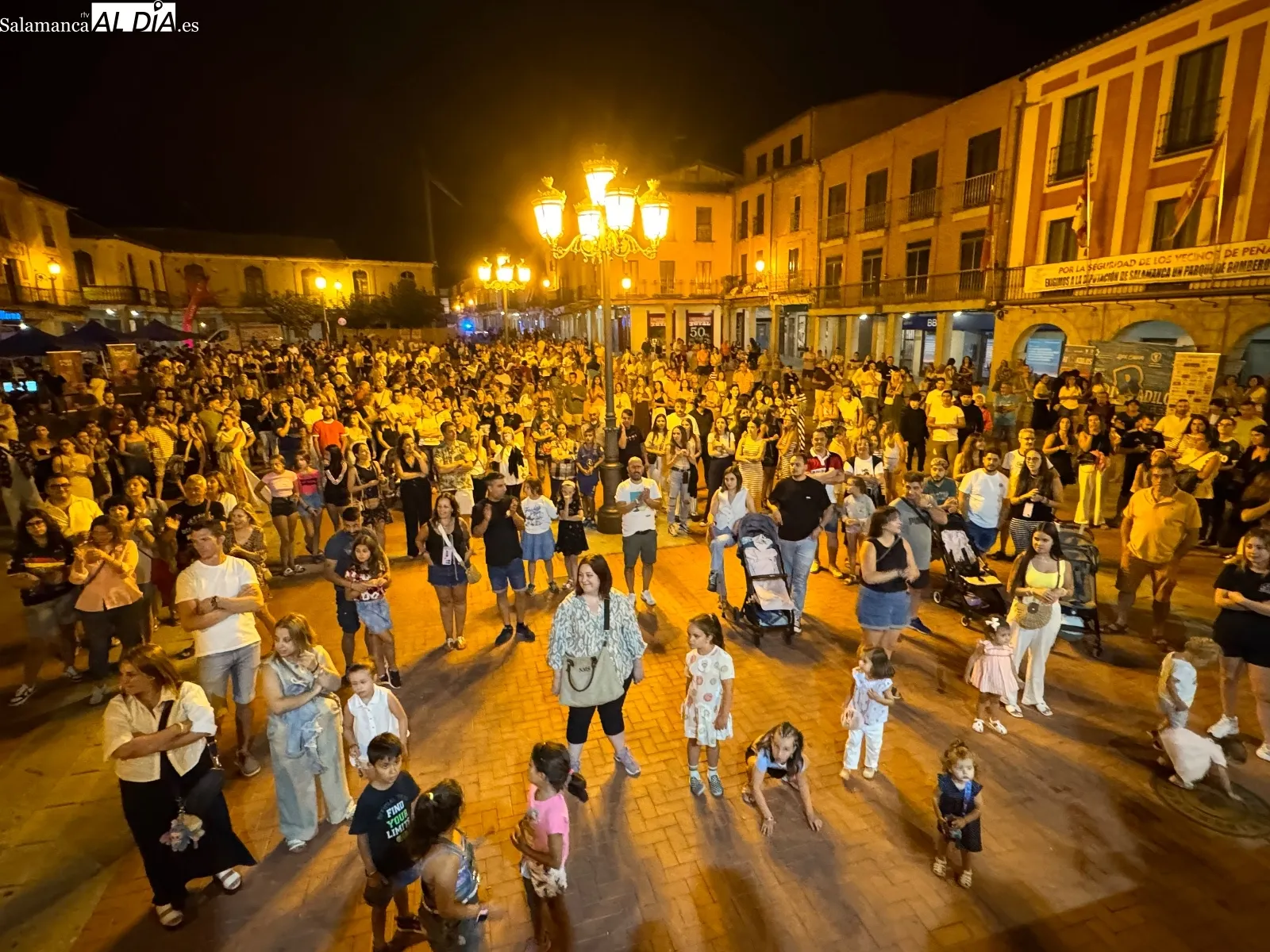 Foto 5 - Multitudinarias campanadas en agosto: as&iacute; arrancaba el I Festival Airadilos en Pe&ntilde;aranda