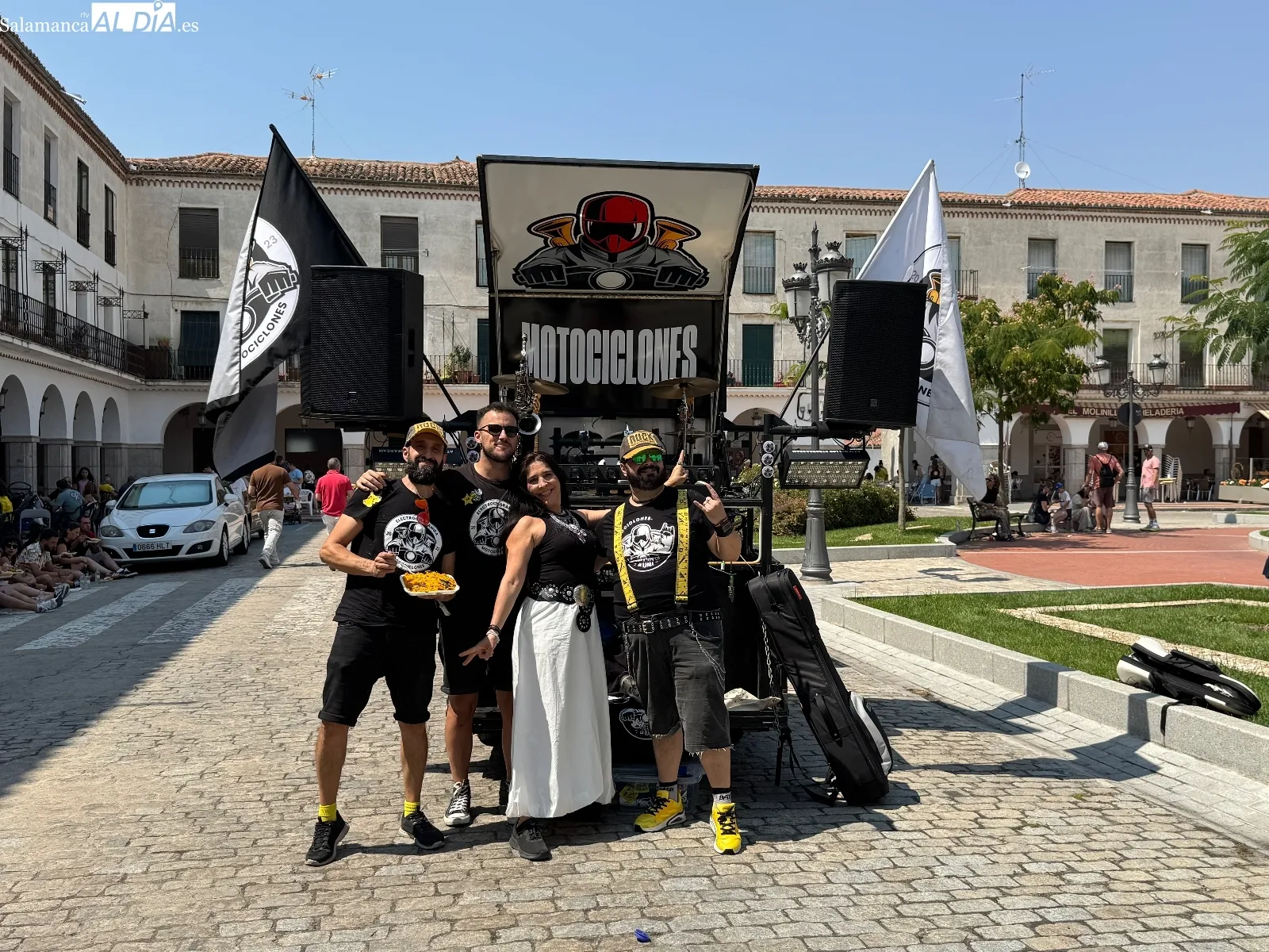 Foto 7 - Paella para m&aacute;s de mil personas en el Airadilos Fest