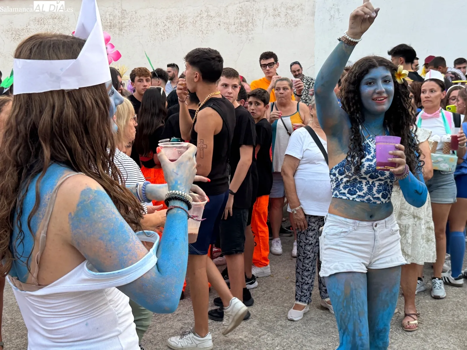 Desfile de peñas en Cantalpino
