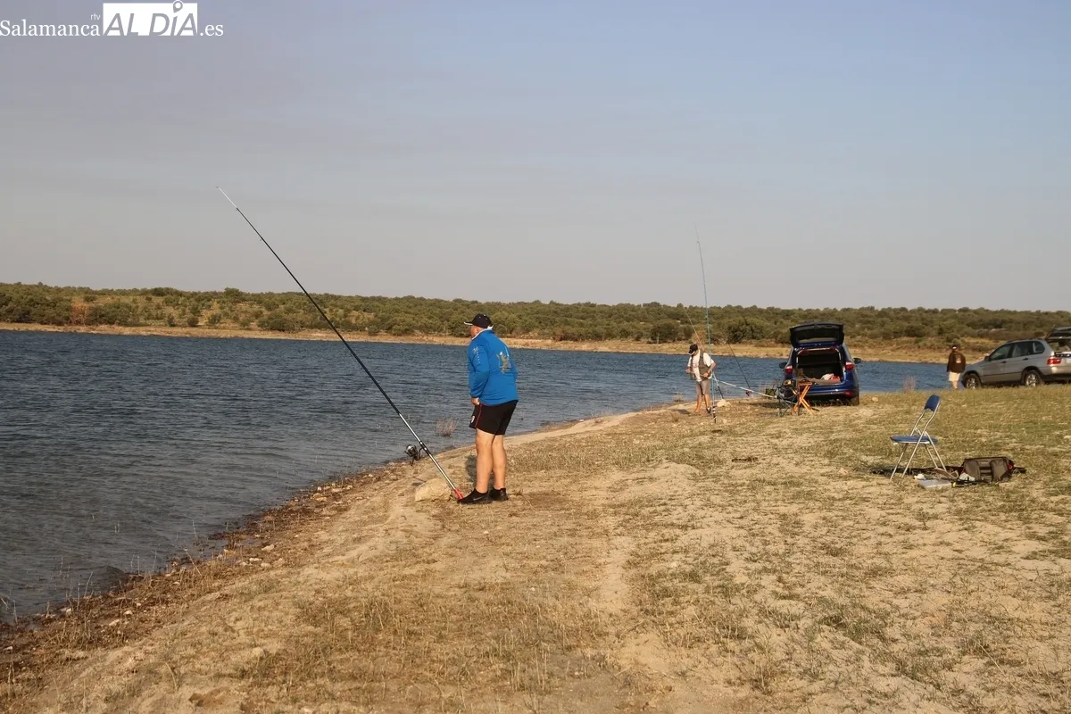 Ambiente de gran deportividad el que se respiró este domingo en el  XIV Encuentro de Pesca San Roque de la Asociación Bajo-Tormes / CORRAL 