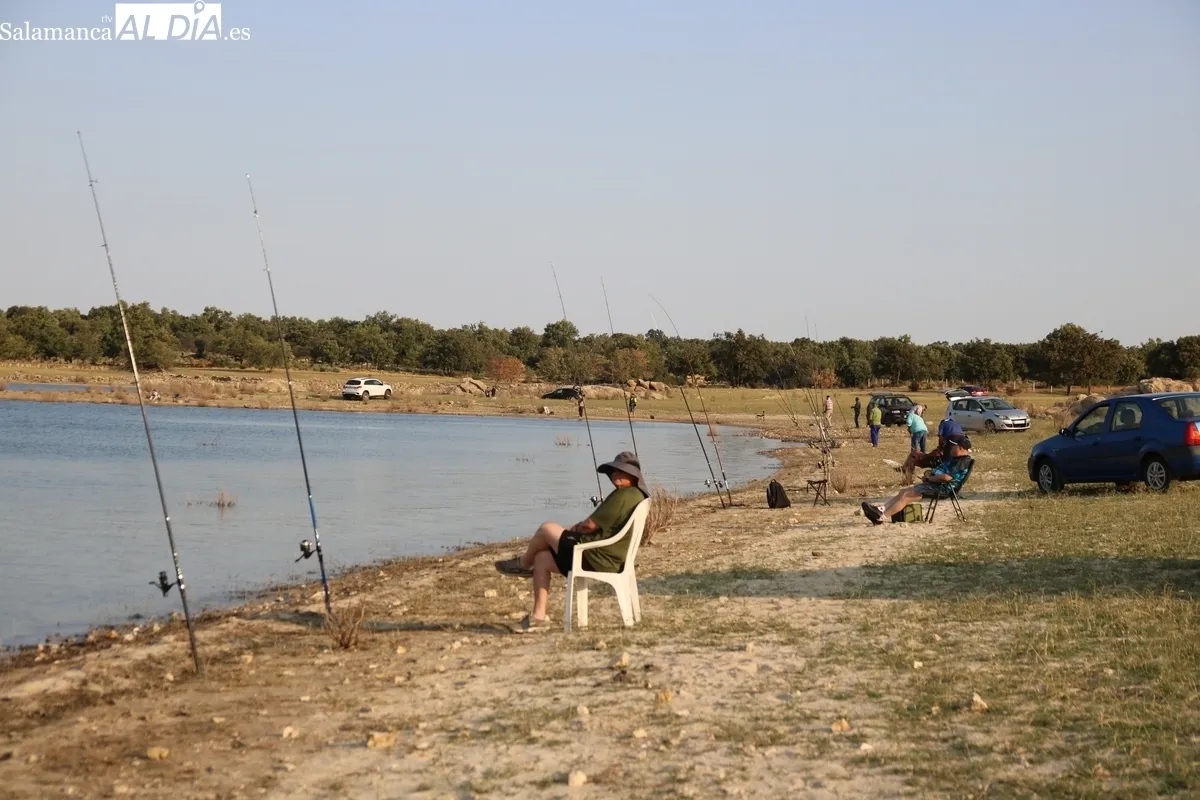 Ambiente de gran deportividad el que se respiró este domingo en el  XIV Encuentro de Pesca San Roque de la Asociación Bajo-Tormes / CORRAL 