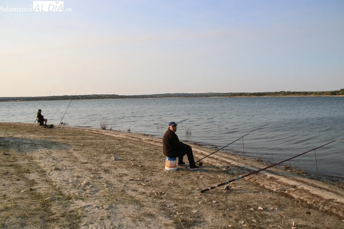 Ambiente de gran deportividad el que se respiró este domingo en el  XIV Encuentro de Pesca San Roque de la Asociación Bajo-Tormes / CORRAL 