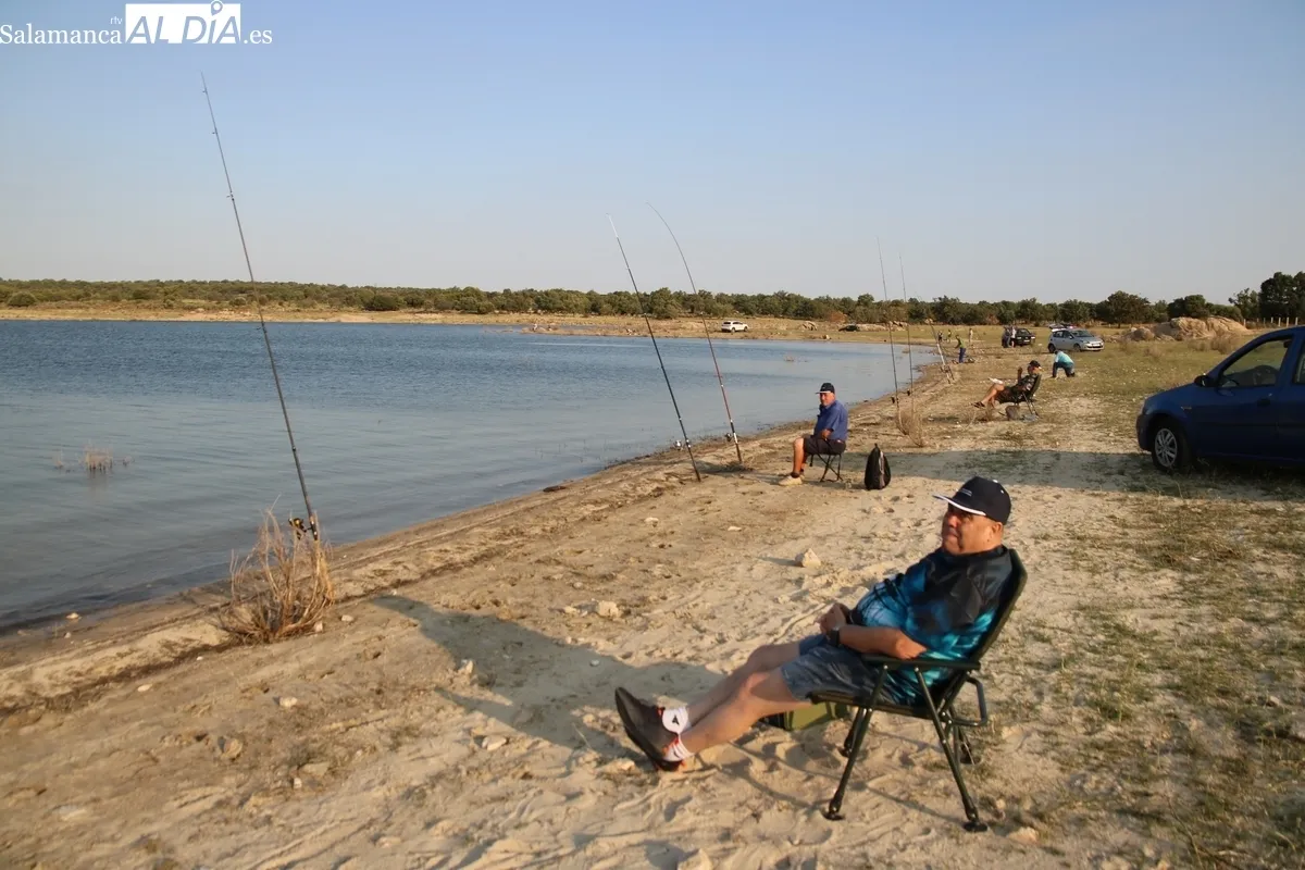 Ambiente de gran deportividad el que se respiró este domingo en el  XIV Encuentro de Pesca San Roque de la Asociación Bajo-Tormes / CORRAL 