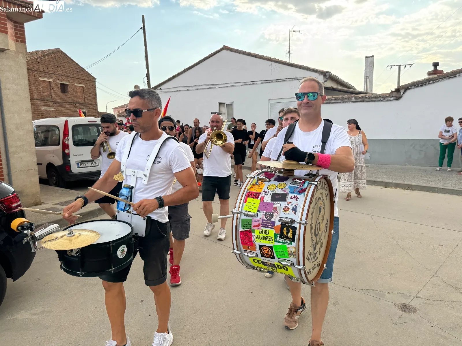 Desfile de peñas en Cantaracillo