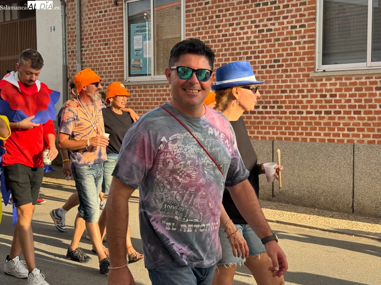 Desfile de peñas en Cantaracillo
