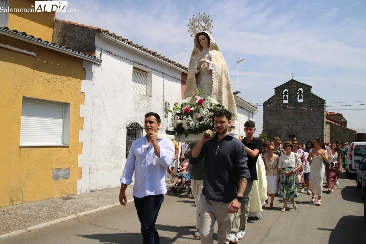 Procesión de la Virgen de las Nieves en Majuges este 5 de agosto / CORRAL