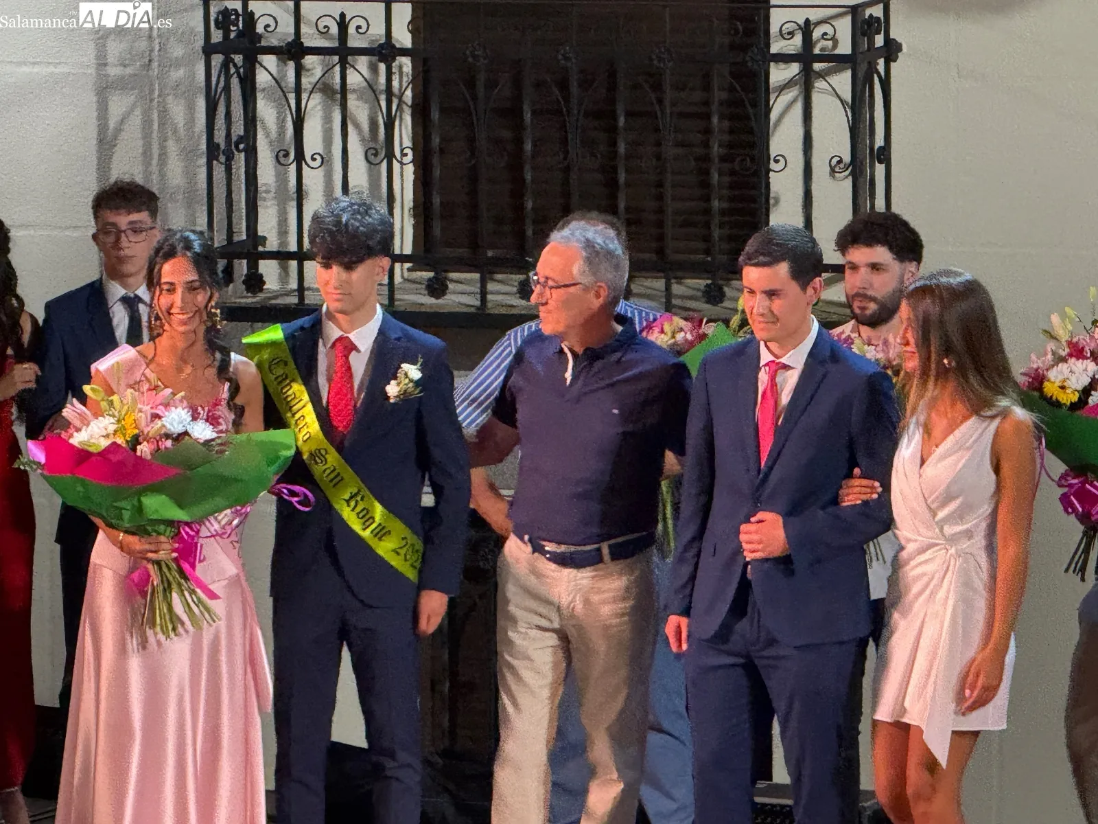 Desfile de peñas en Macotera