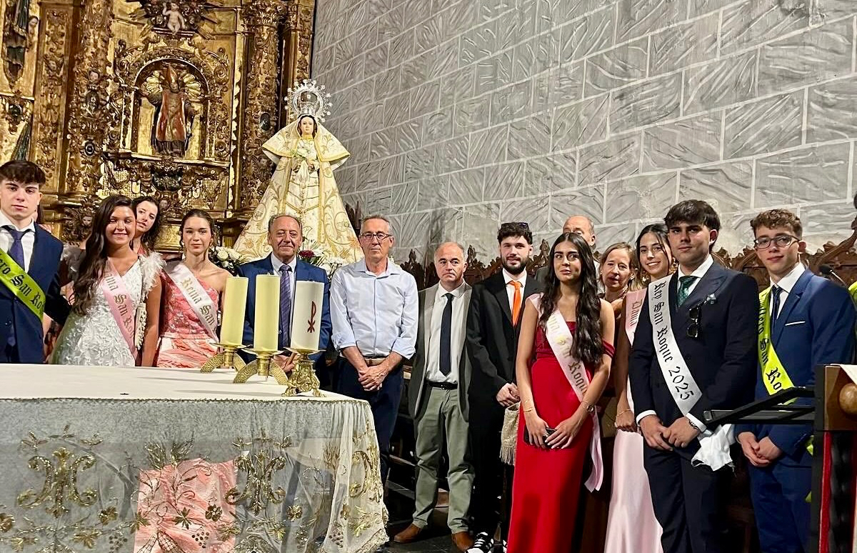 Macotera celebra el día de la Virgen con una solemne eucaristia