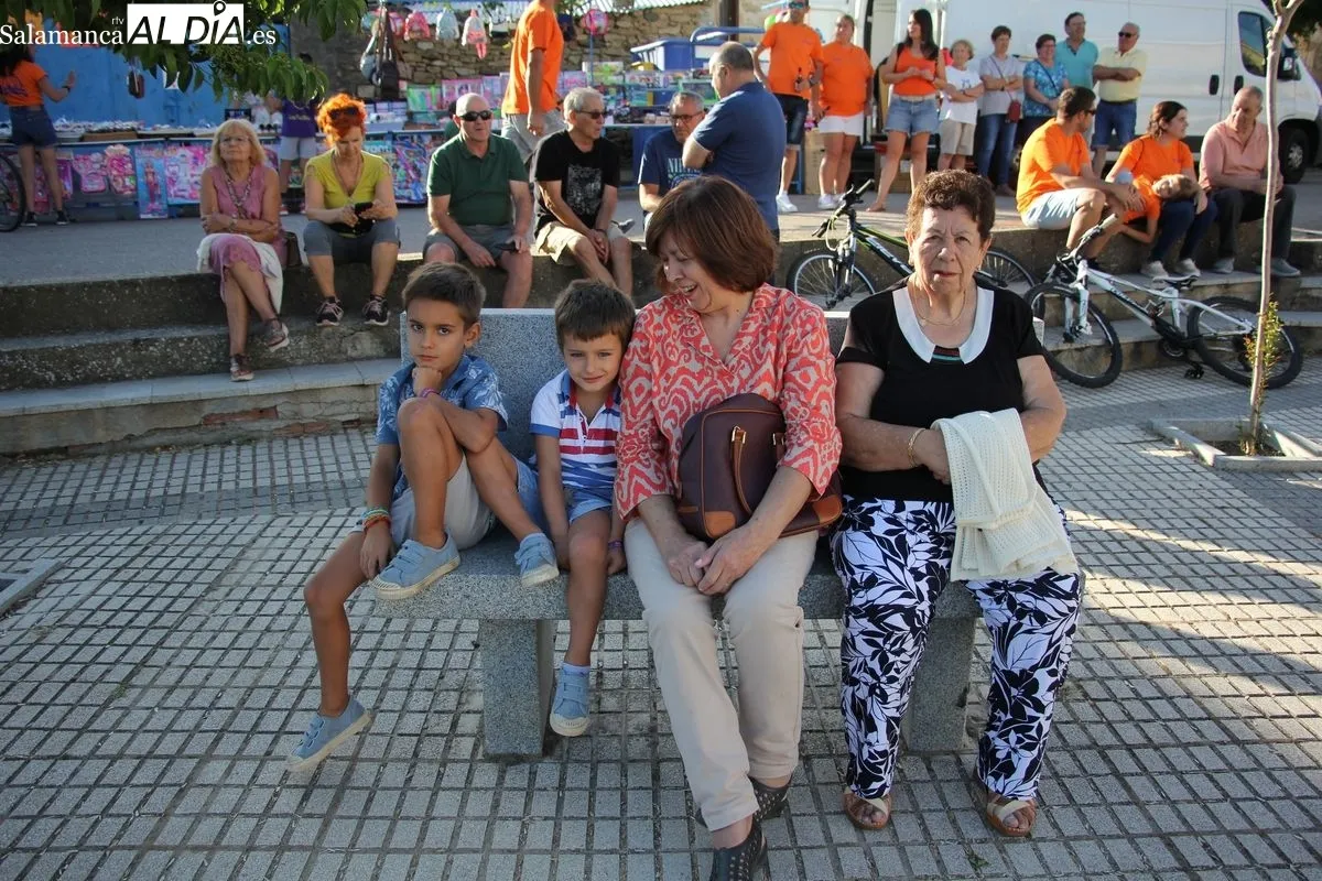 Encinasola de los Comendadores inicia sus fiestas en honor a la Virgen de las Candelas / M. S.