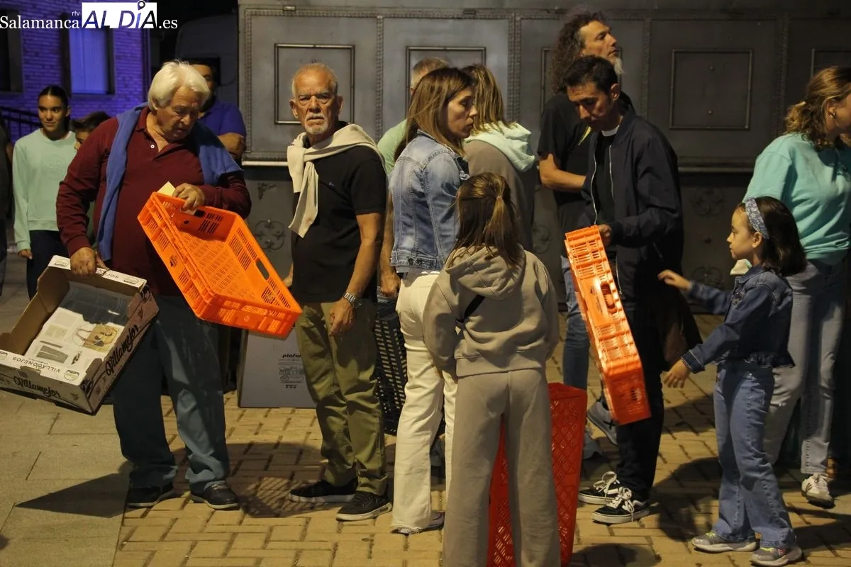 Cena de hermandad en Encinasola de los Comendadores / M.S.