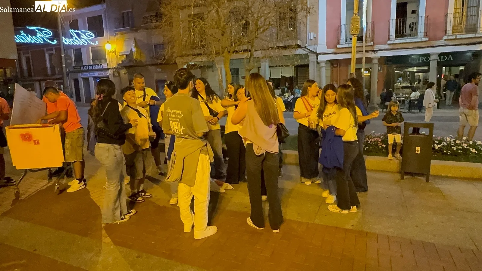 Foto 3 - Color, m&uacute;sica y gran ambiente en el esperado Corre Pe&ntilde;as de las Ferias y Fiestas
