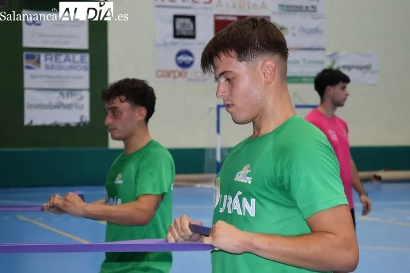 Foto 8 - El Piensos Dur&aacute;n Albense inicia la pretemporada con un equipo casi renovado y varias incorporaciones (FOTOS) 