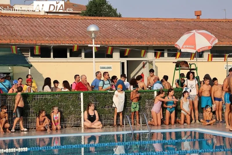 Foto 10 - El XXI Campeonato de Nataci&oacute;n llena de emoci&oacute;n las piscinas municipales