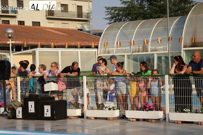 Foto 5 - El XXI Campeonato de Nataci&oacute;n llena de emoci&oacute;n las piscinas municipales