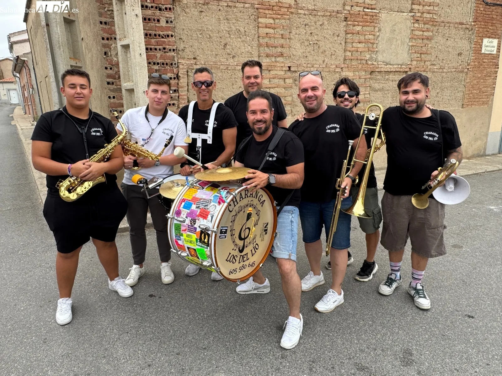 Desfile de peñas en Villaflores