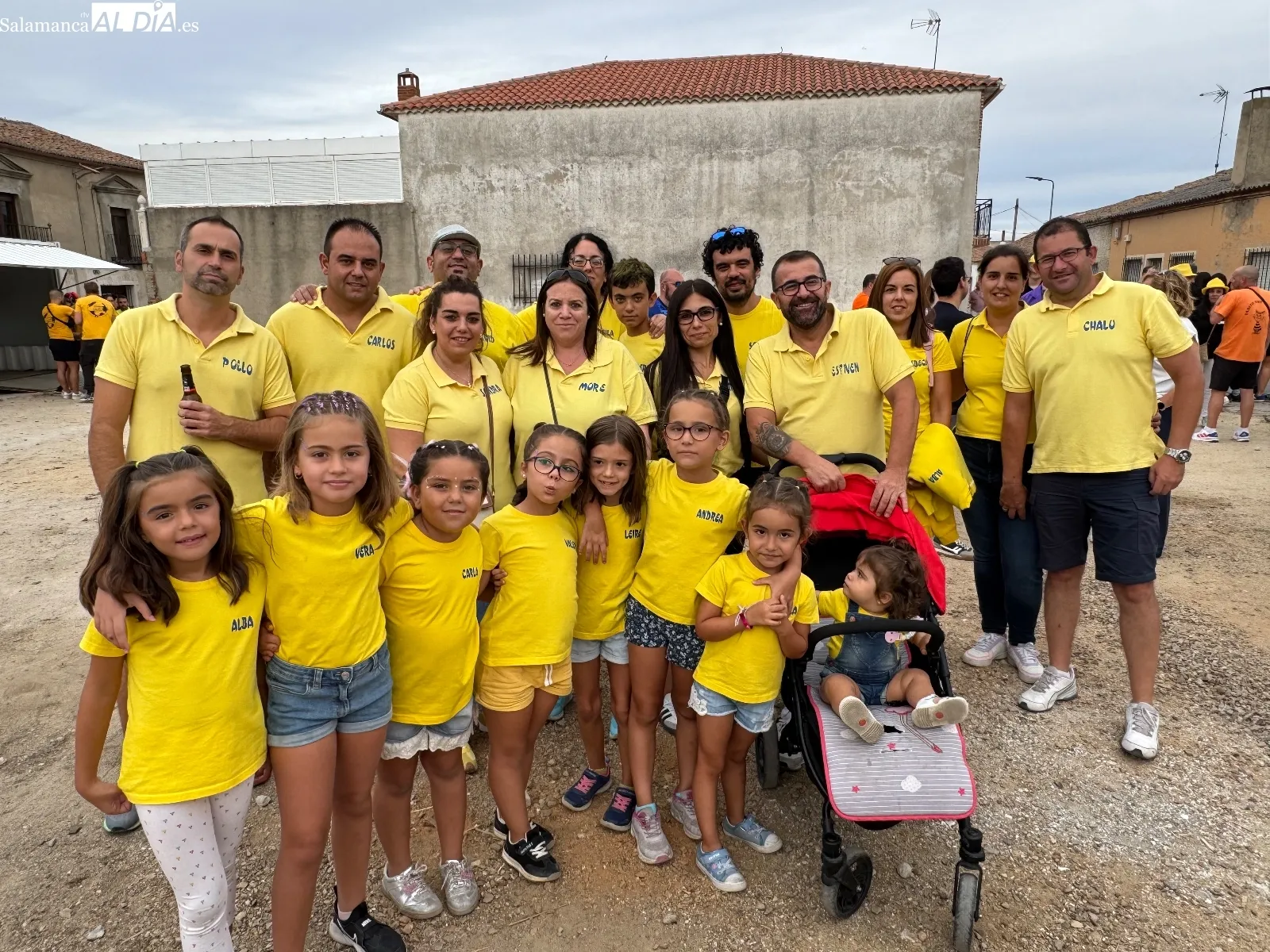 Desfile de peñas en Villaflores