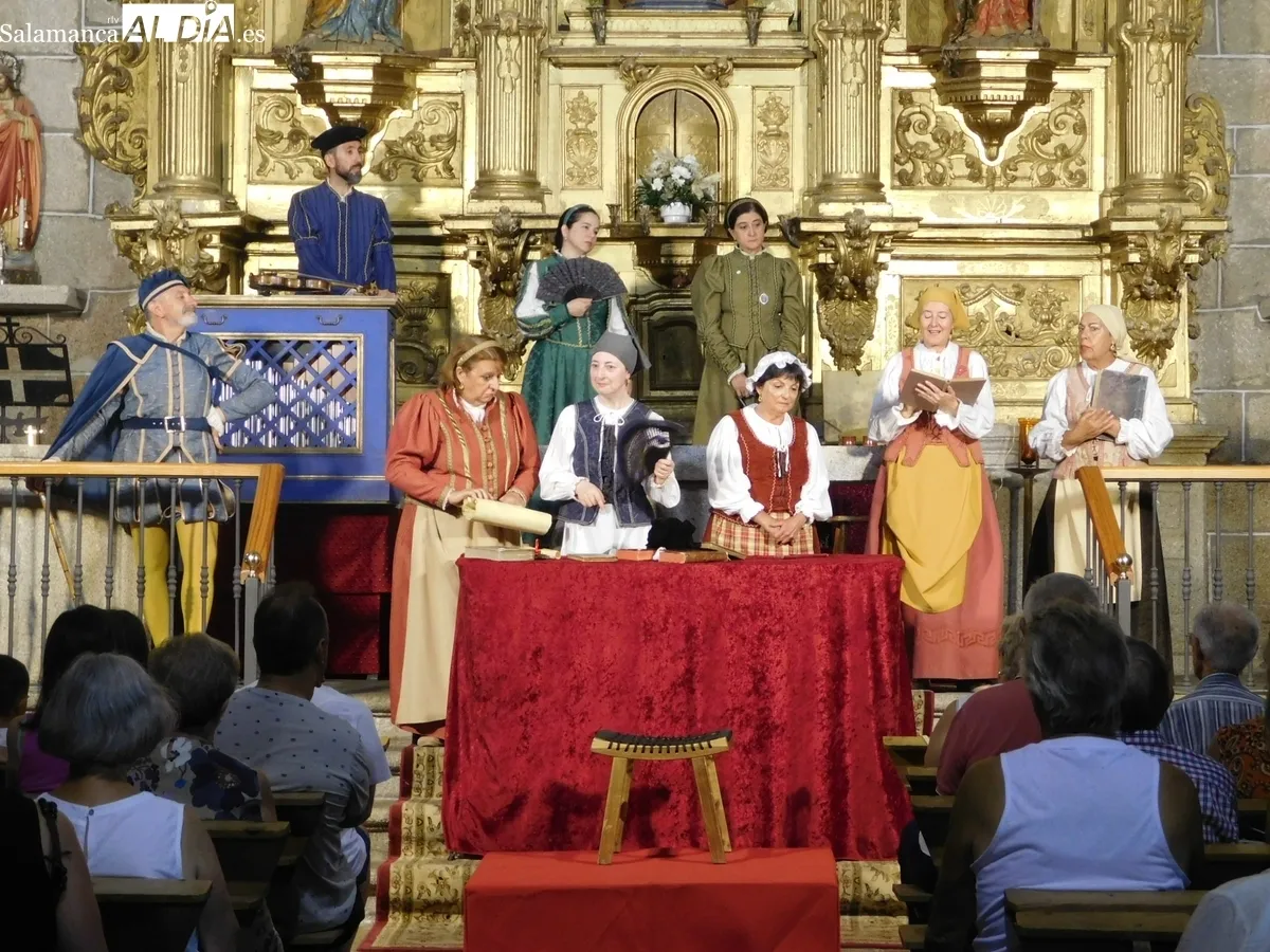 Representación de la obra 'Buscando a Nebrija' en Olmedo de Camaces 