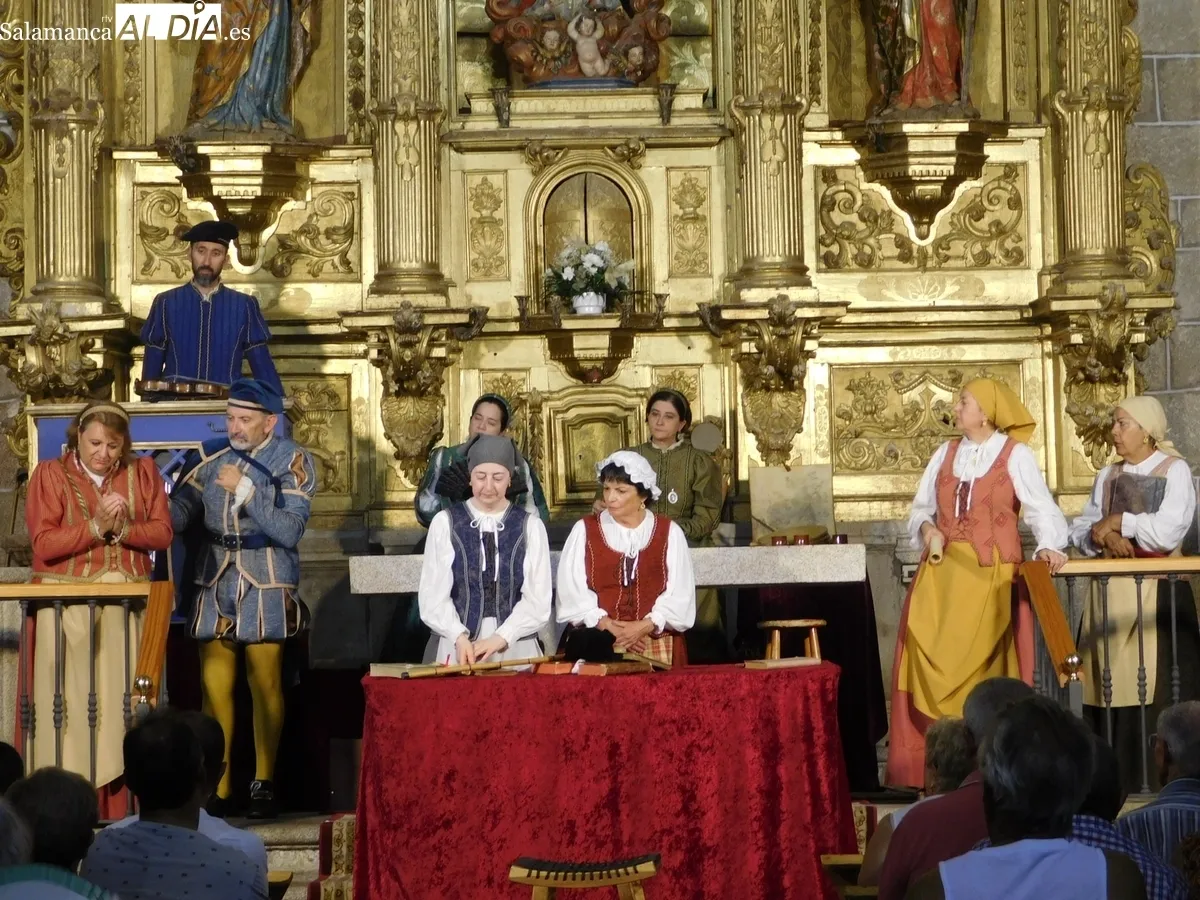 Representación de la obra 'Buscando a Nebrija' en Olmedo de Camaces 