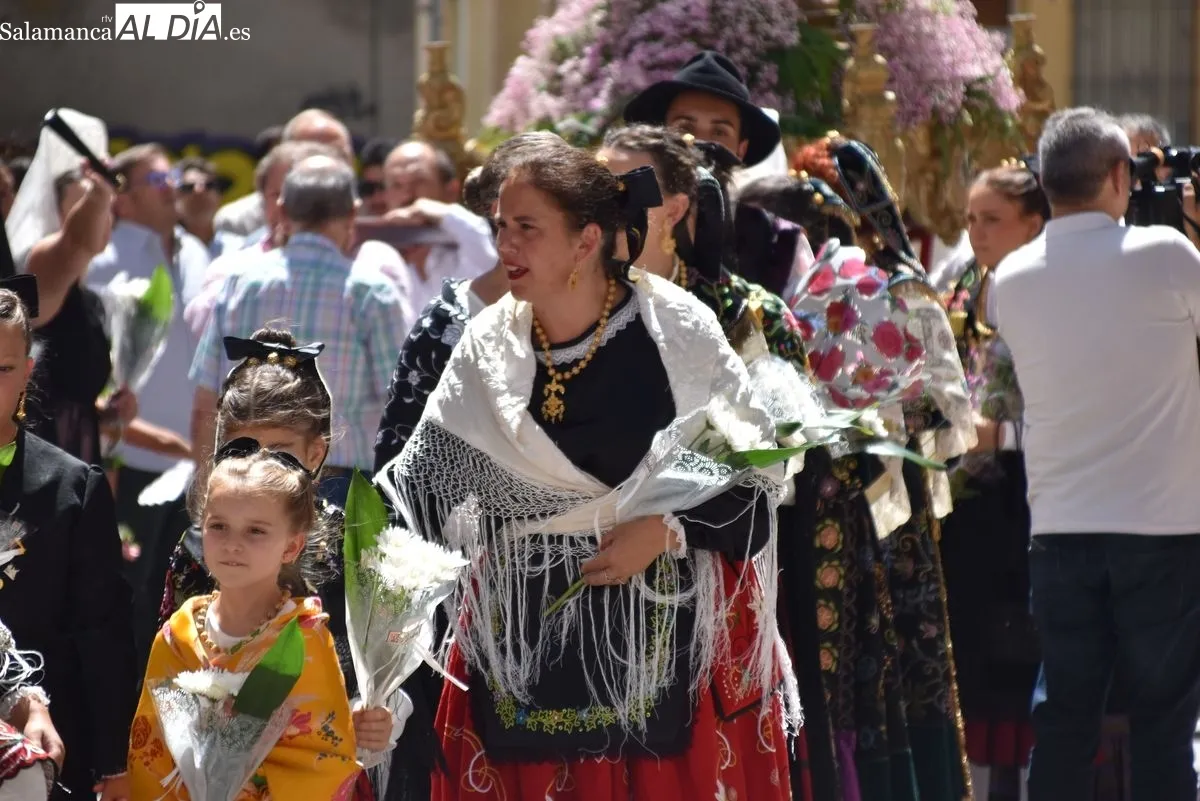 Procesión en honor a Nuestra Señora de La Asunción en Guijuelo. Fotos: Miguel González