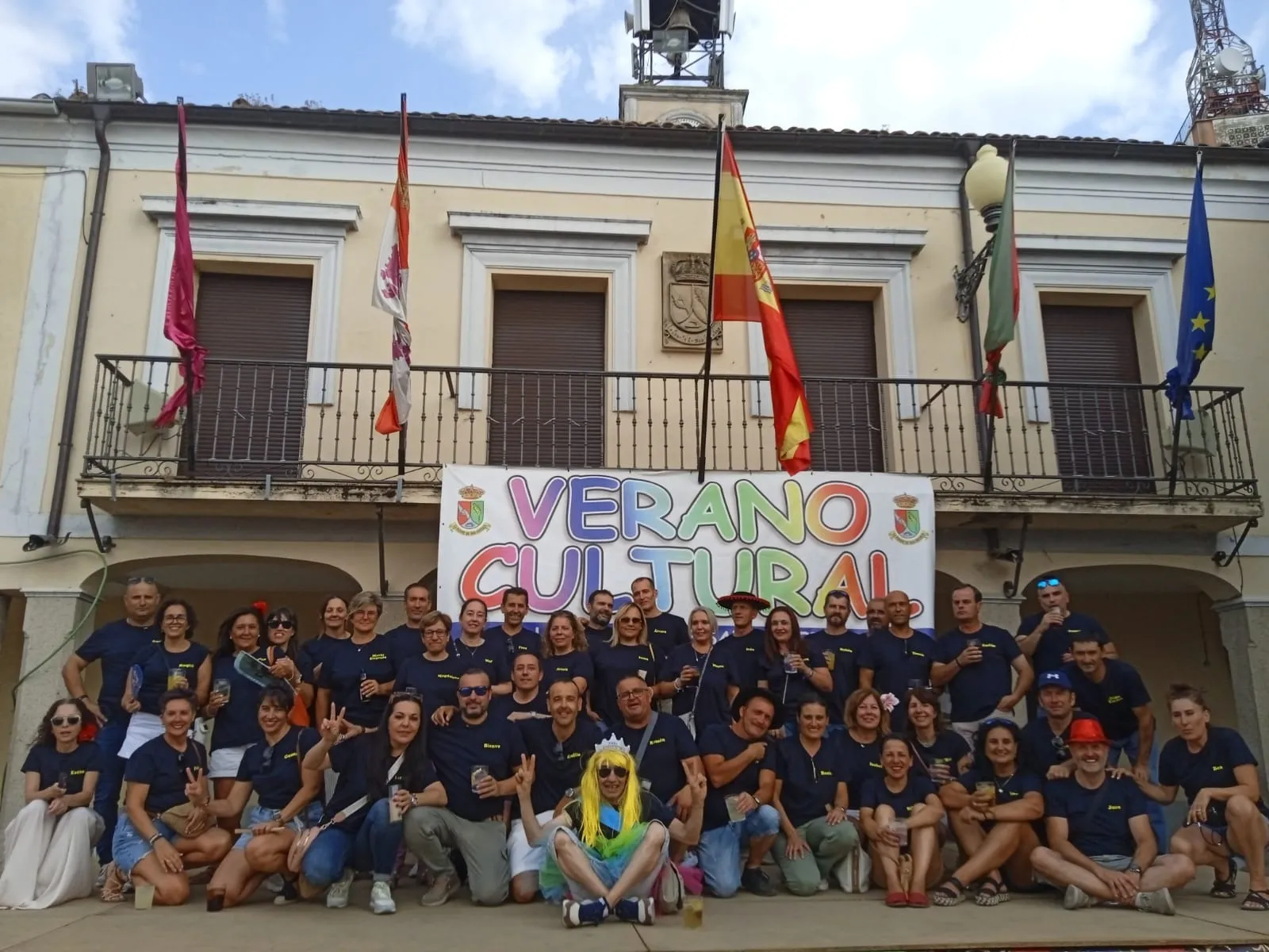 Foto 2 - Los Quintos de 1975 del Campo Charro se reencuentran para festejar su medio siglo