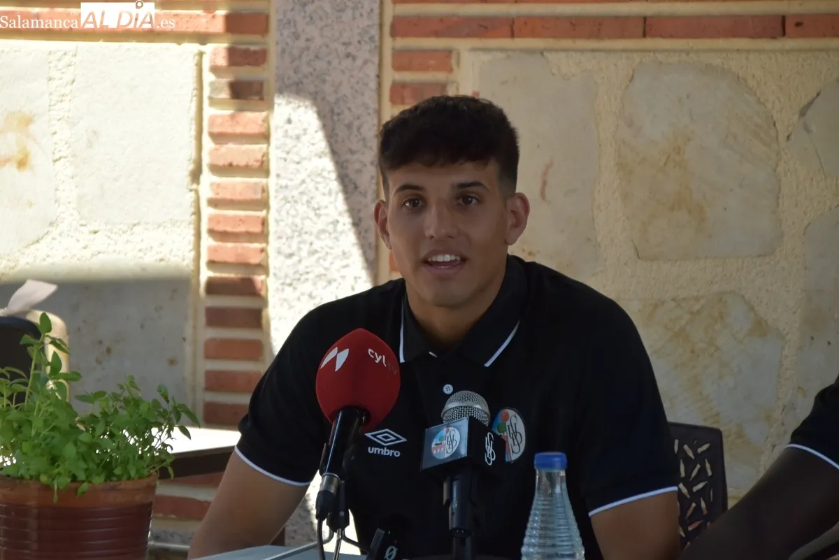 Presentación de Leo Mendes, Aimar Barrera, Jose Lara y Sergio Rivas como jugadores del Salamanca UDS. Fotos de Miguel González