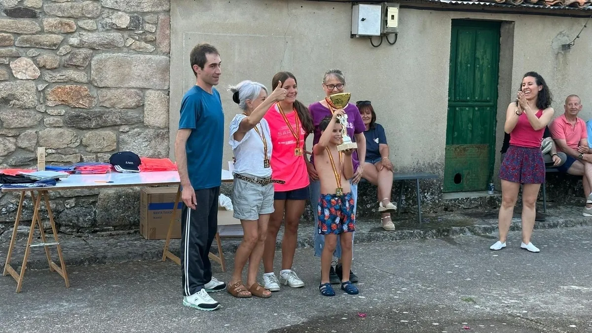 Juegos tradicionales en Barceo