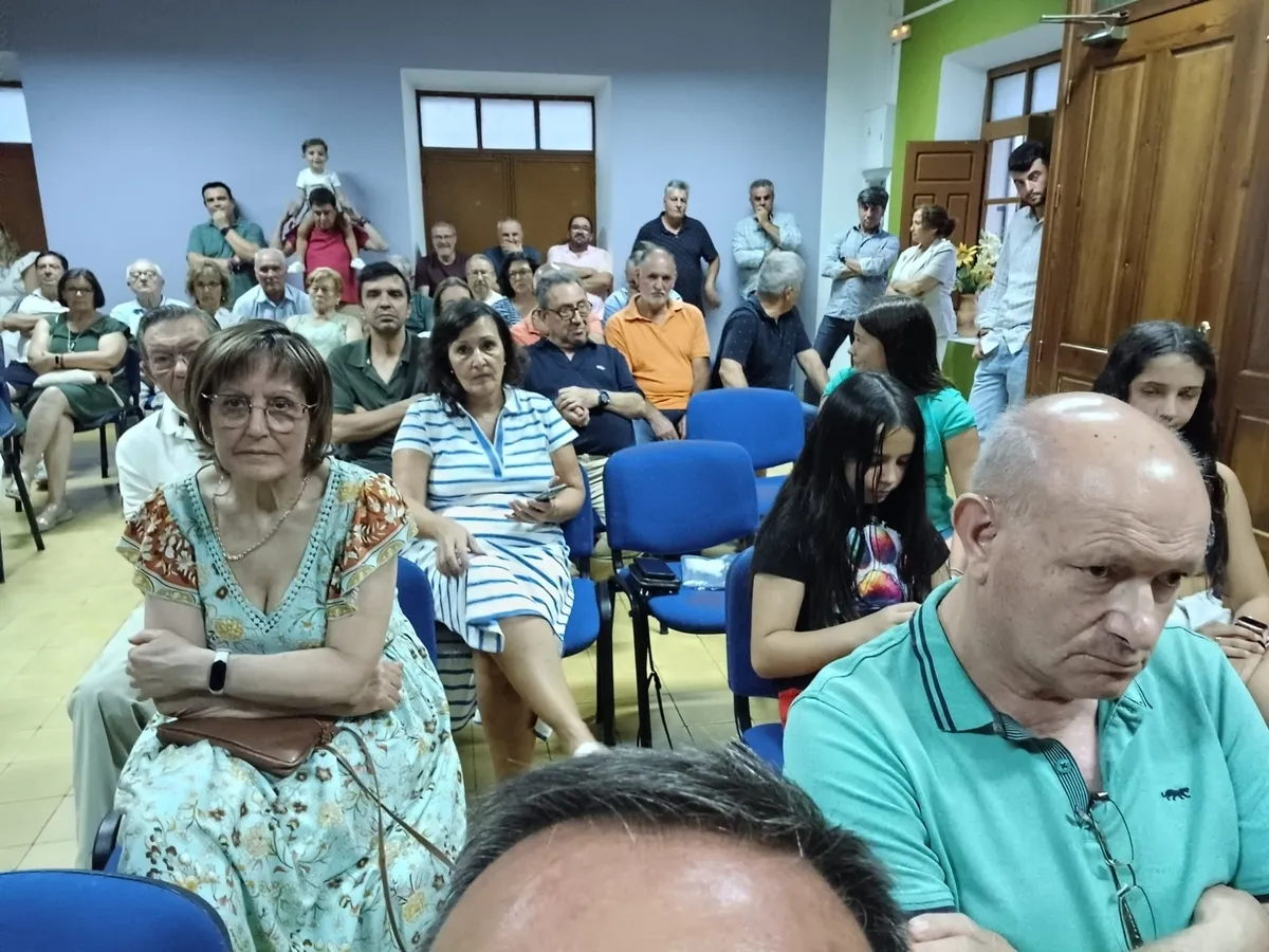 Coloquio taurino y entrega de premios San Juan 2025 en Hinojosa de Duero