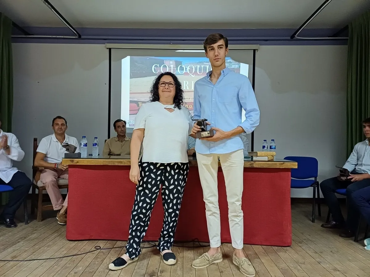Coloquio taurino y entrega de premios San Juan 2025 en Hinojosa de Duero
