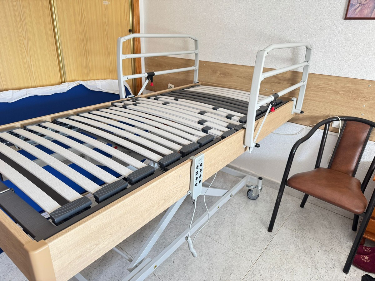 Saucelle renueva el mobiliario de su residencia de mayores