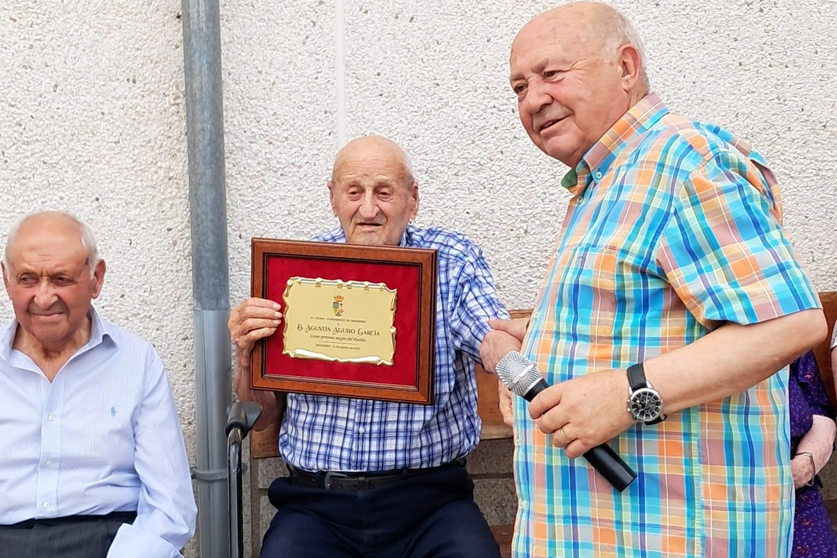 Bañobárez homenajea a sus mayores en su Agosto Cultural