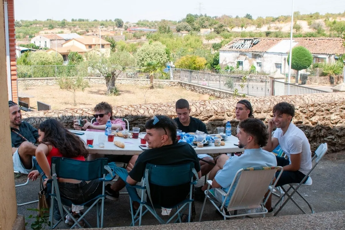 La paella contó con la participación de 300 personas