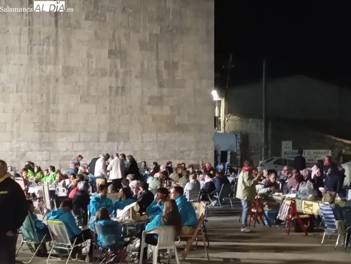 Las peñas vienen disfrutando de las fiestas con eventos como una yincana, cena de hermandad y bingo  