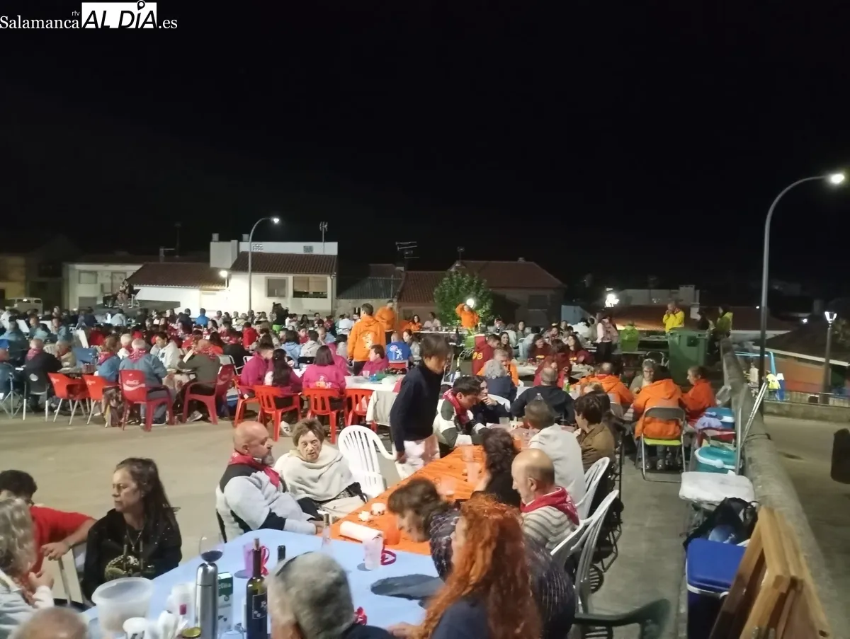 Las peñas vienen disfrutando de las fiestas con eventos como una yincana, cena de hermandad y bingo  