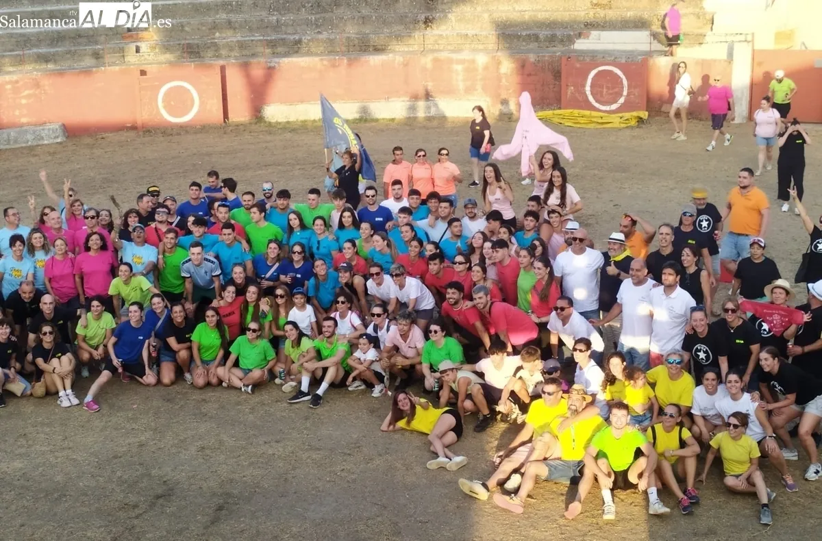 Las peñas vienen disfrutando de las fiestas con eventos como una yincana, cena de hermandad y bingo  