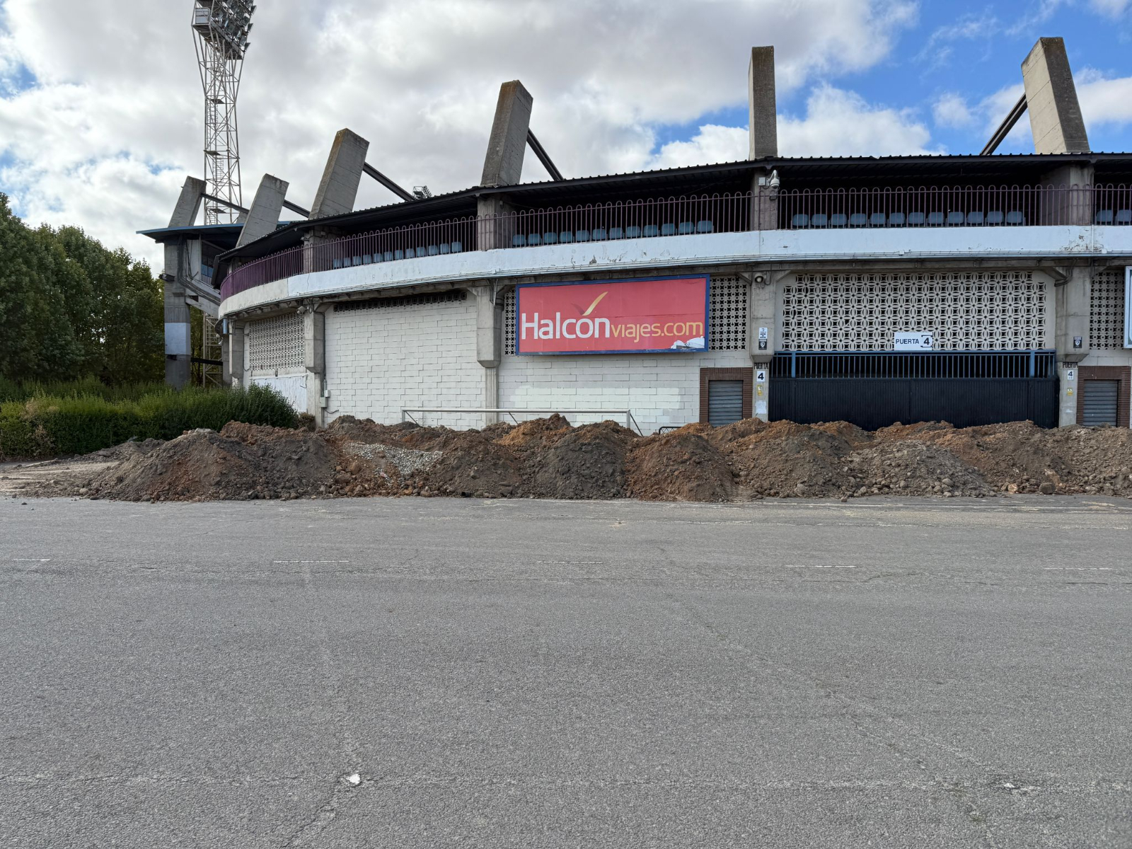 Novedades Salamanca UDS: podría pedir jugar fuera la segunda jornada, drenaje al césped, opción de tres equipaciones, TV... y más