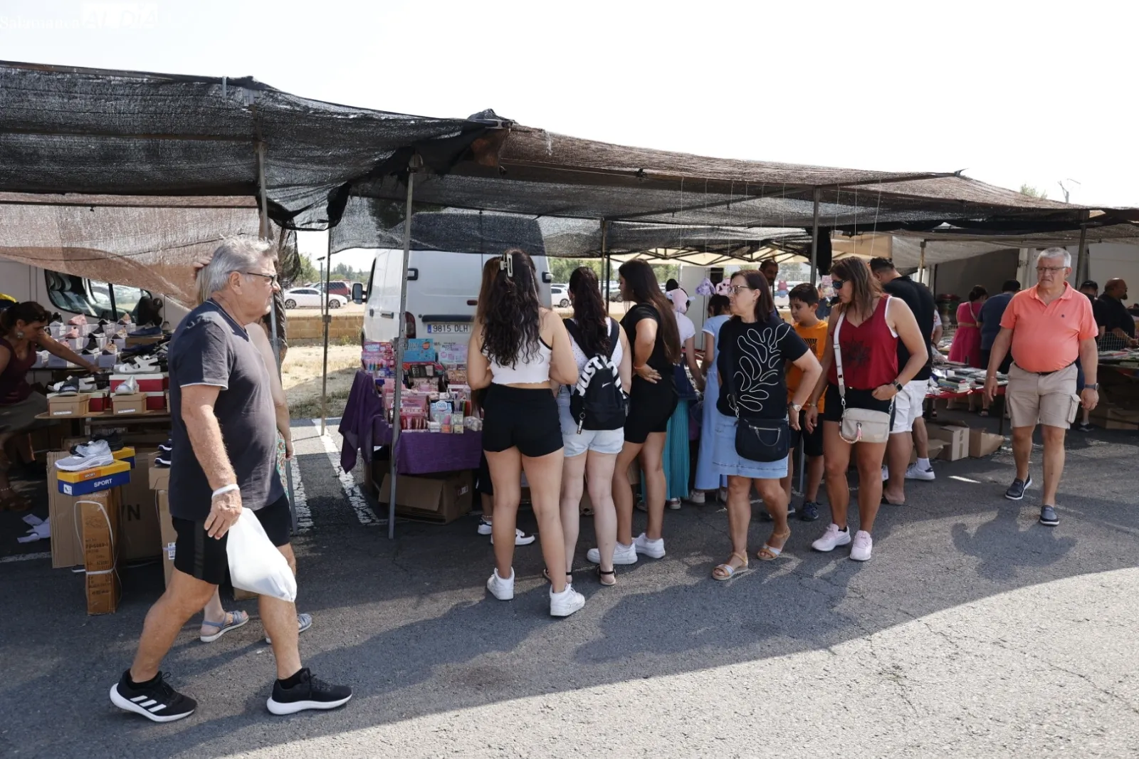 Foto 11 - El Rastro de Salamanca mantiene su actividad pese al calor veraniego en el primer domingo de agosto (FOTOS)