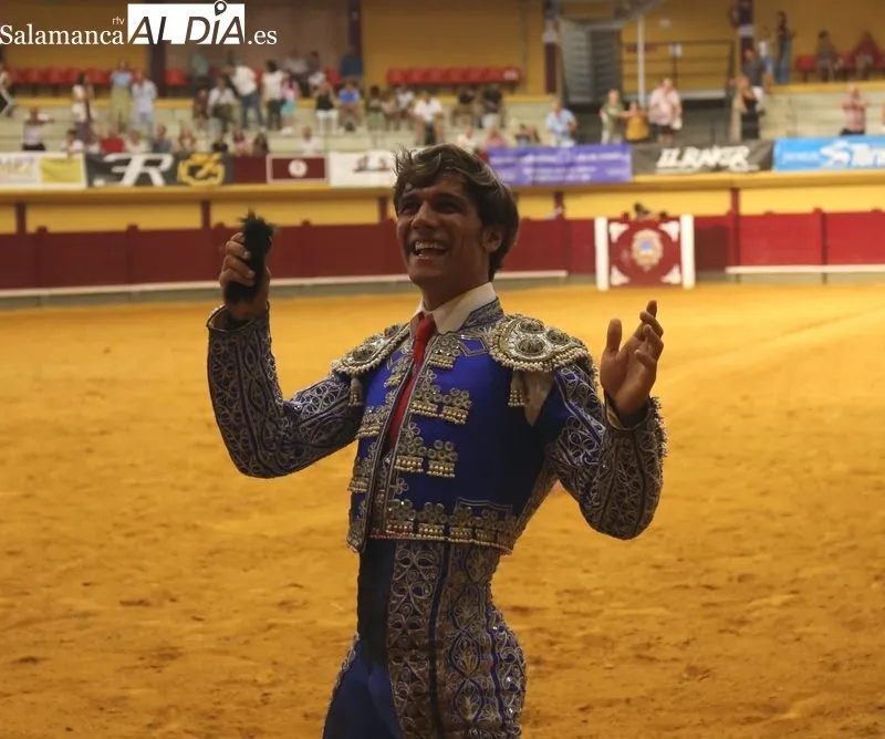 Foto 5 - El 'Botijo de Filigrana' ya tiene due&ntilde;o: Juan Manuel Vidal Cancela