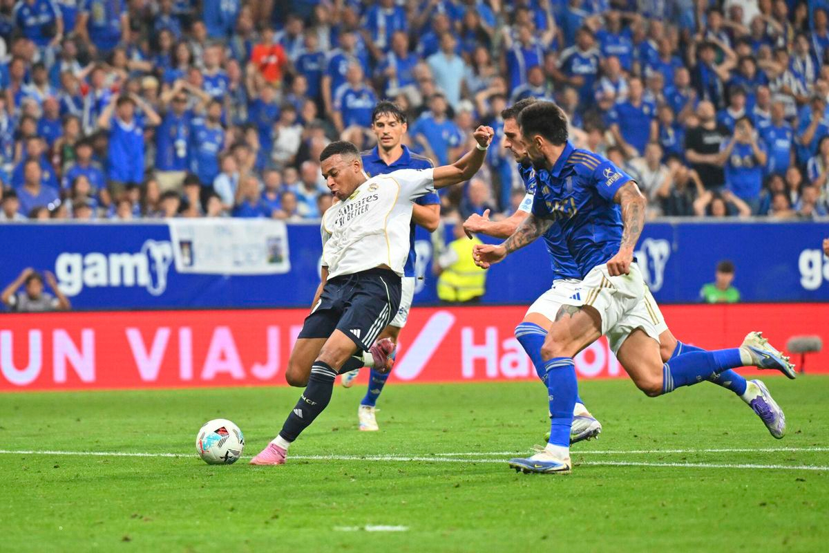 LaLiga denuncia cánticos insultantes contra Pedro Sánchez en estadios de Primera División