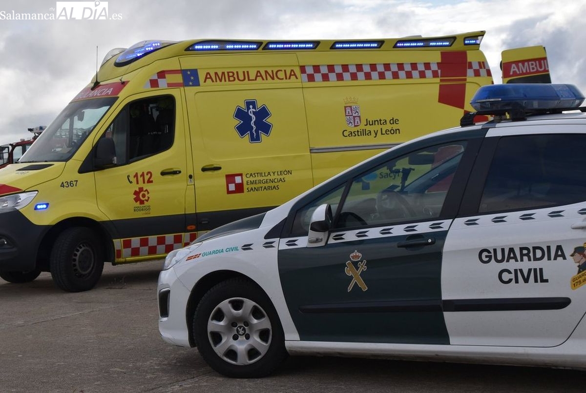 Herido un motorista en Carbajosa tras chocar con un coche