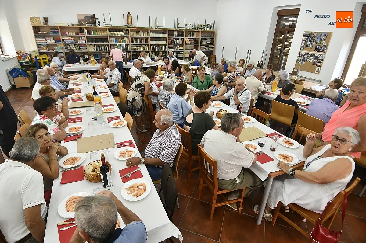 Homenaje mayores en Casillas de Flores/ Fotos Adrián M.Pastor