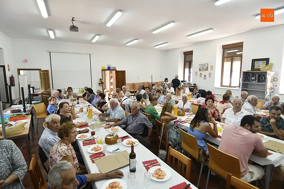 Homenaje mayores en Casillas de Flores/ Fotos Adrián M.Pastor