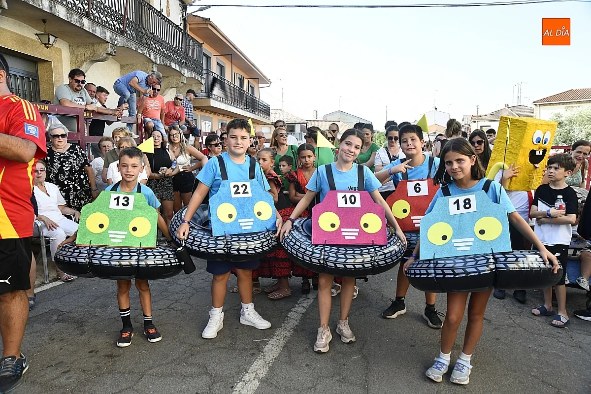 Disfraces fiestas San Lorenzo en El Bodón/ Fotos: Adrián M.Pastor