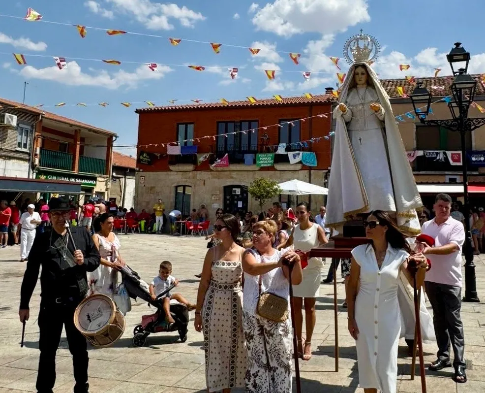 Foto 7 - Fervor y orgullo en la misa y procesi&oacute;n a la Virgen de la Asunci&oacute;n en su d&iacute;a grande en Cantalpino