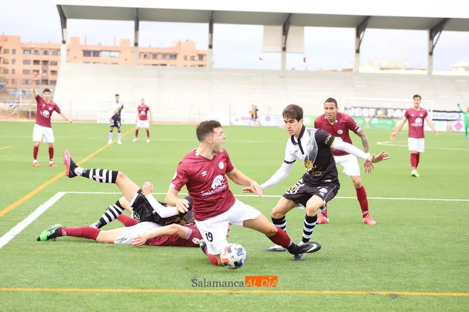 ¡Vuelve el derbi! Unionistas y Salamanca UDS se ven las caras en el Reina Sofía varios años después