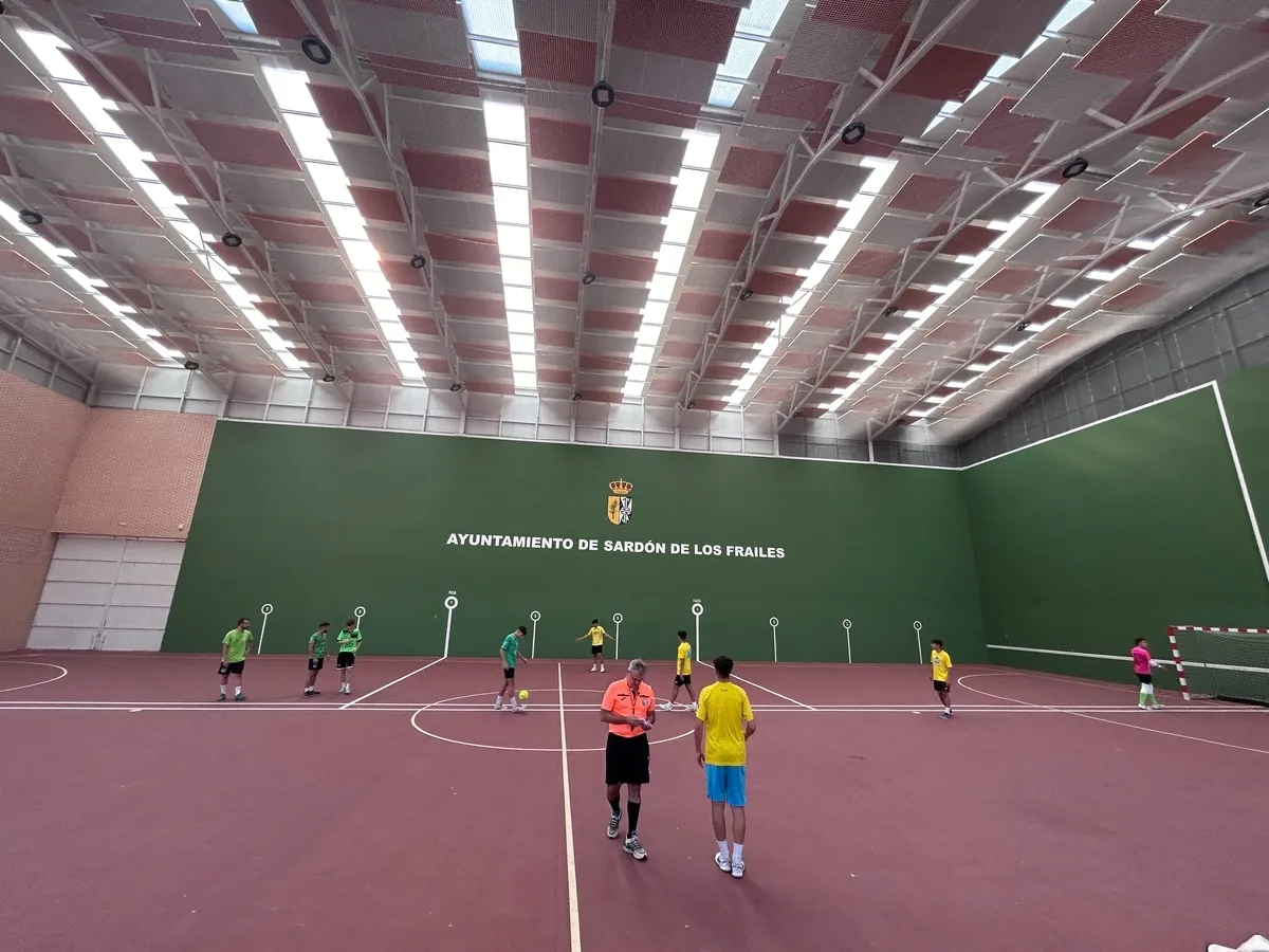 Intenso torneo de fútbol sala el vivido ayer jueves en Sardón de los Frailes