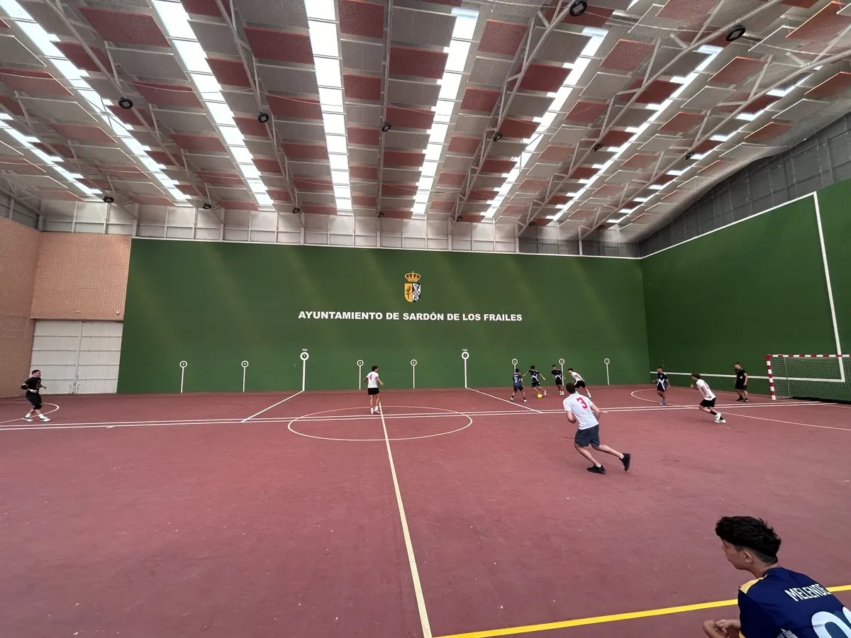 Intenso torneo de fútbol sala el vivido ayer jueves en Sardón de los Frailes
